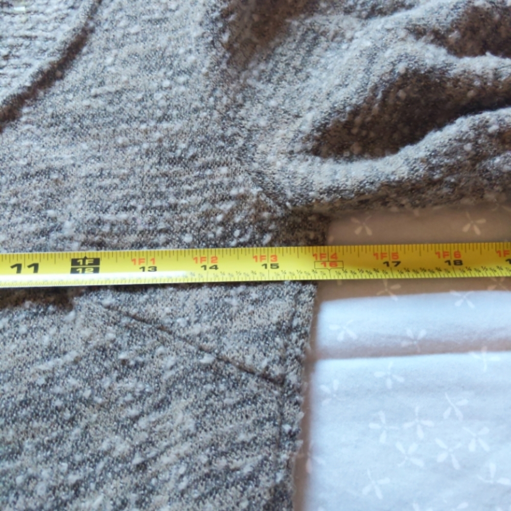 A'Reve Peplum Scoopneck Sweater - Picture 10 of 12